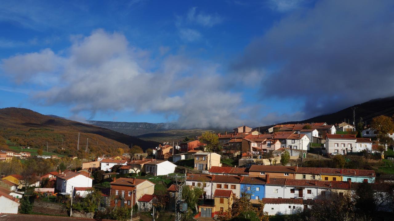 Hotel Rural El Valle Barruelo de Santullán Esterno foto